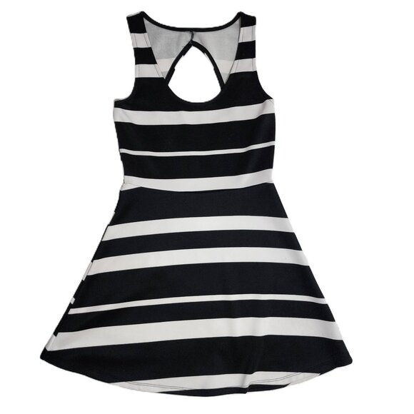 Black & White Stripe Sleeveless Peek-A-Boo Back Fit & Flare Dress XS Excellent - Picture 1 of 4